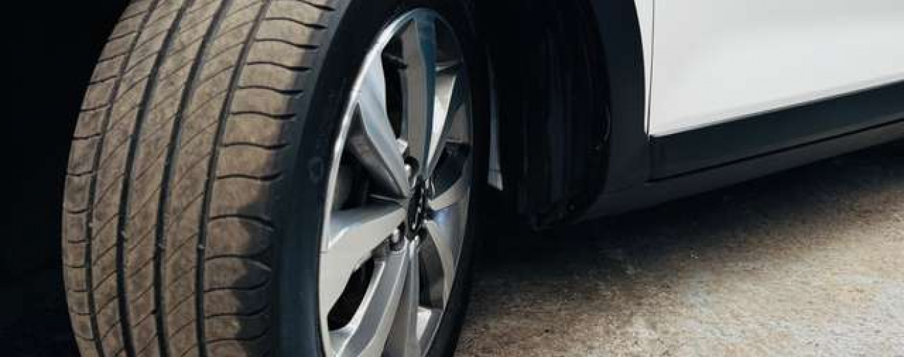 Kia Stonic 1.2i Pure ISG