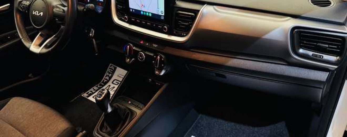 Kia Stonic 1.2i Pure ISG