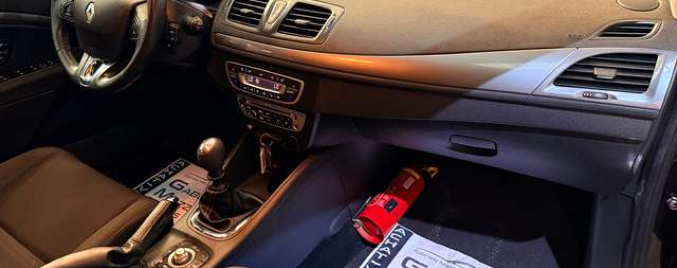 Renault Megane Megane 1.5 dCi Energy Limited GPS Airco Attache remorque