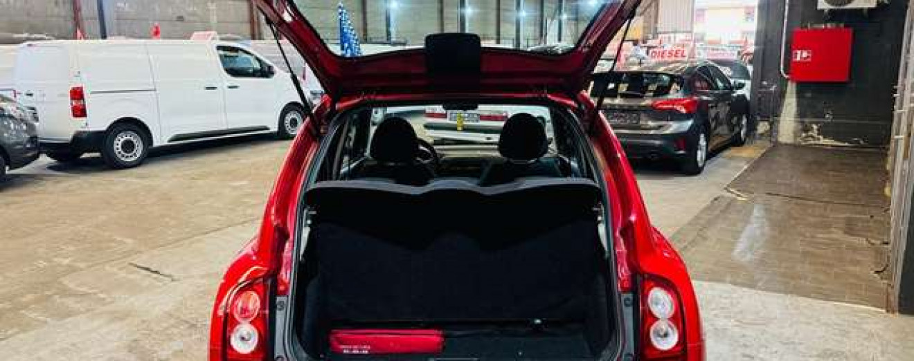 Nissan Micra Micra 1.2i - CD - V.E - V.C - GARANTIE