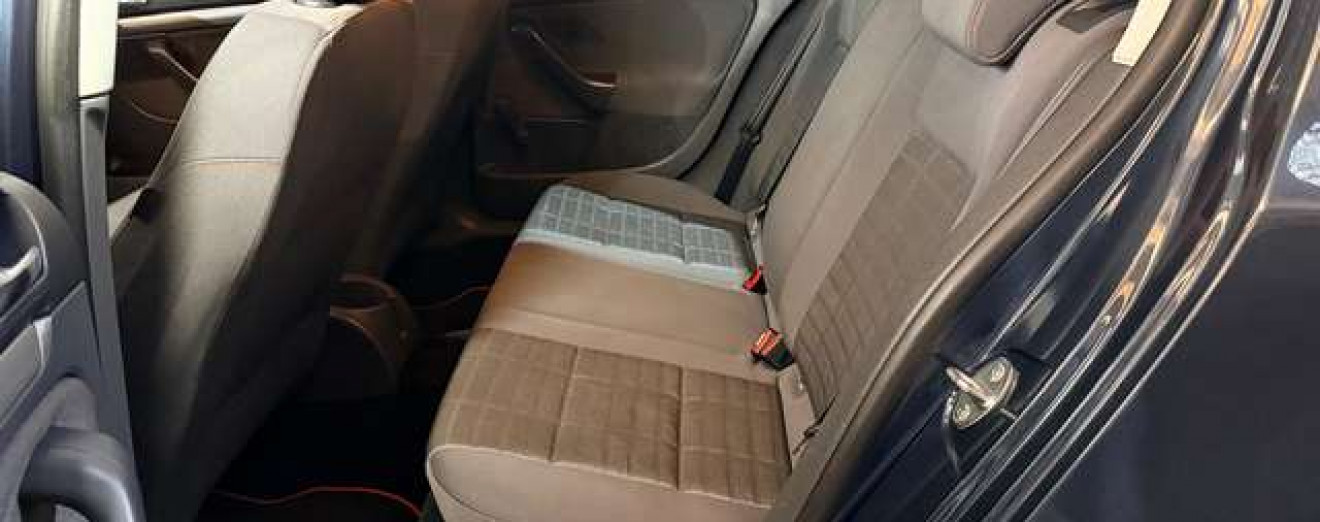 Volkswagen Golf 1.4i Airco J.A Distribution neuve