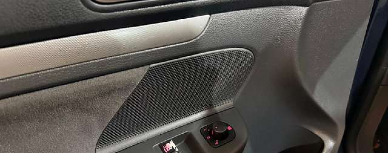 Volkswagen Golf 1.4i Airco J.A Distribution neuve