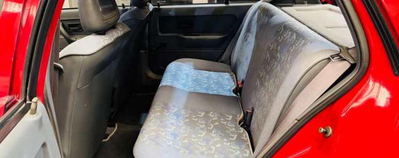 Renault Clio 1.1i essence Ancêtre ct ok vierge