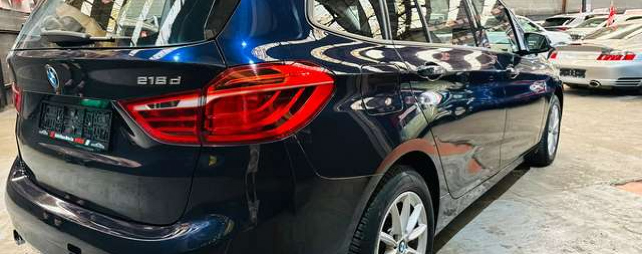 BMW 216 Gran Tourer 216 d GPS Attache remorque J.A