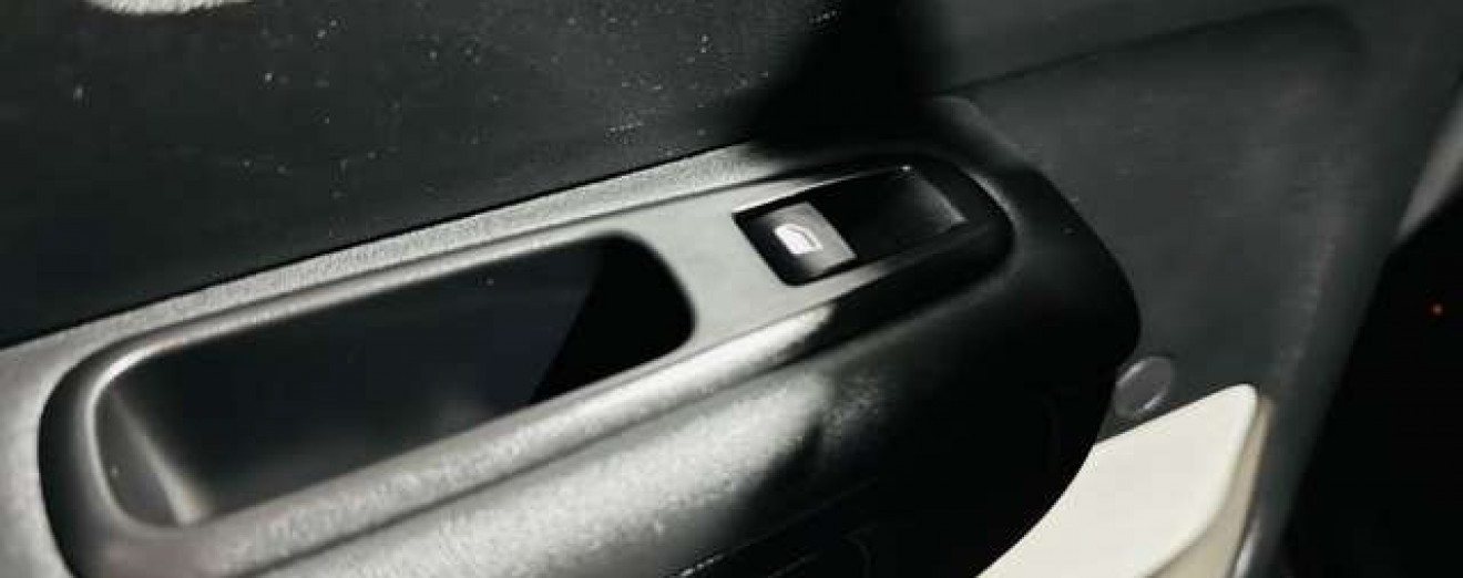 Citroen C3 C3 1.2 PureTech ShineEdition - CarPlay - Camera