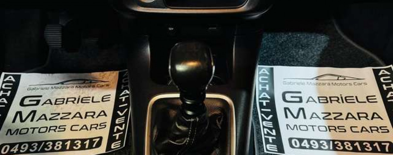 Citroen C3 C3 1.2 PureTech ShineEdition - CarPlay - Camera