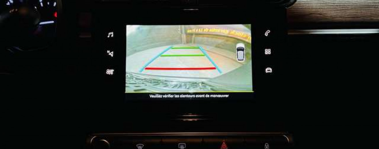 Citroen C3 C3 1.2 PureTech ShineEdition - CarPlay - Camera