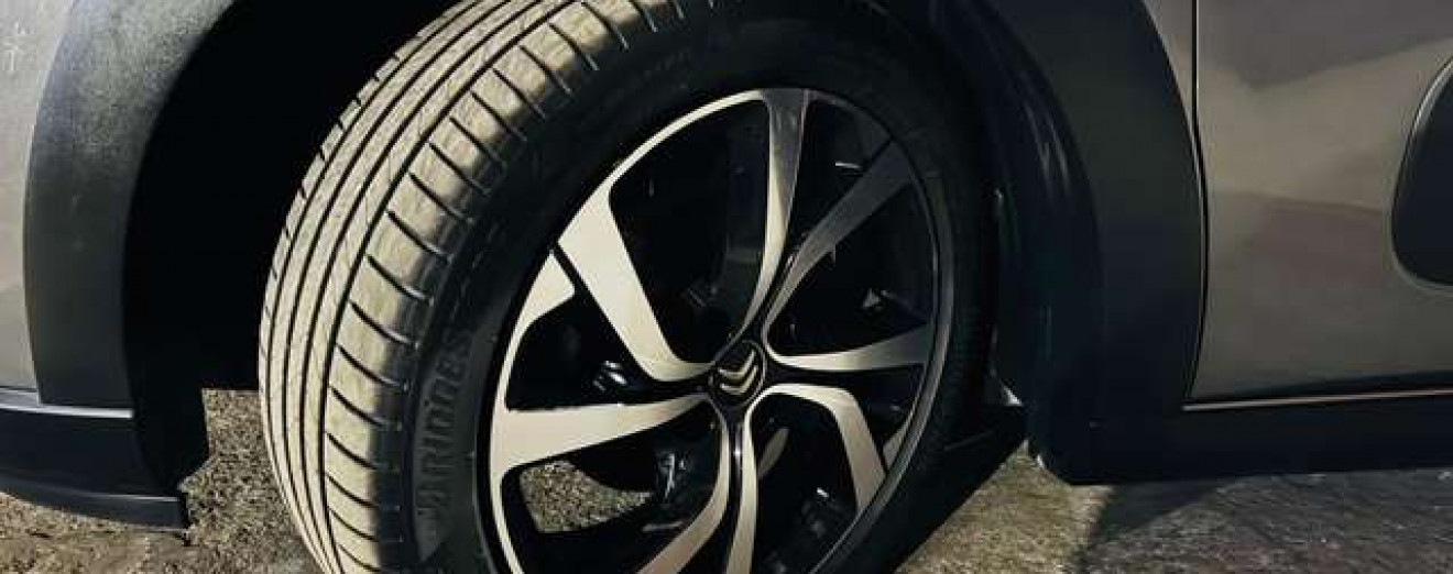 Citroen C3 C3 1.2 PureTech ShineEdition - CarPlay - Camera