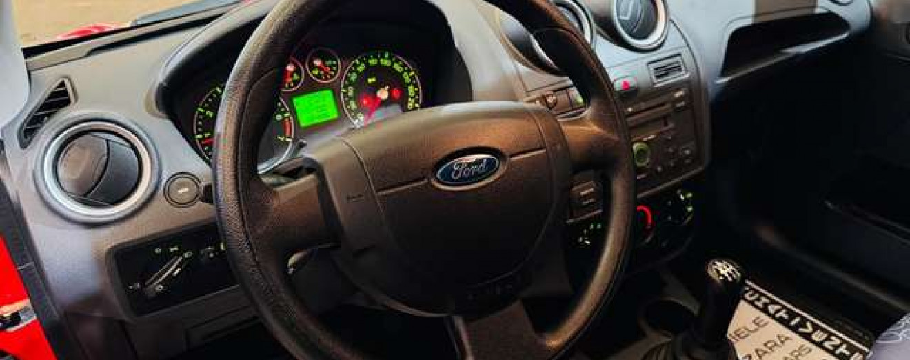 Ford Fiesta Fiesta 1.3i - GARANTIE