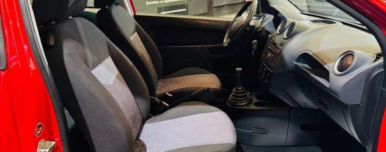 Ford Fiesta Fiesta 1.3i - GARANTIE