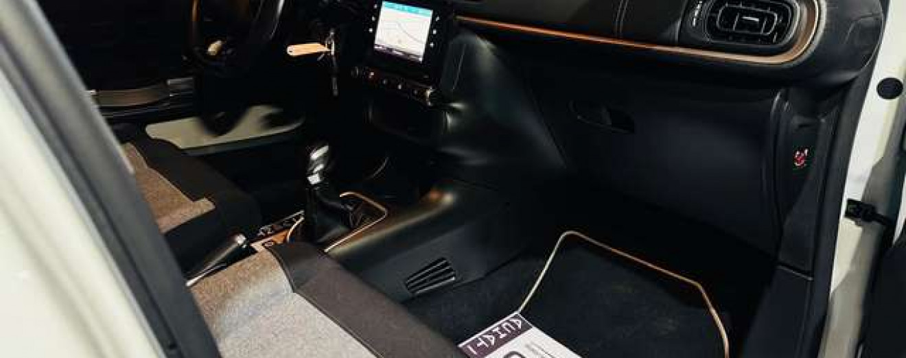 Citroen C3 C3 Shine pack 1.2i GPS Airco Caméra CarPlay J.A