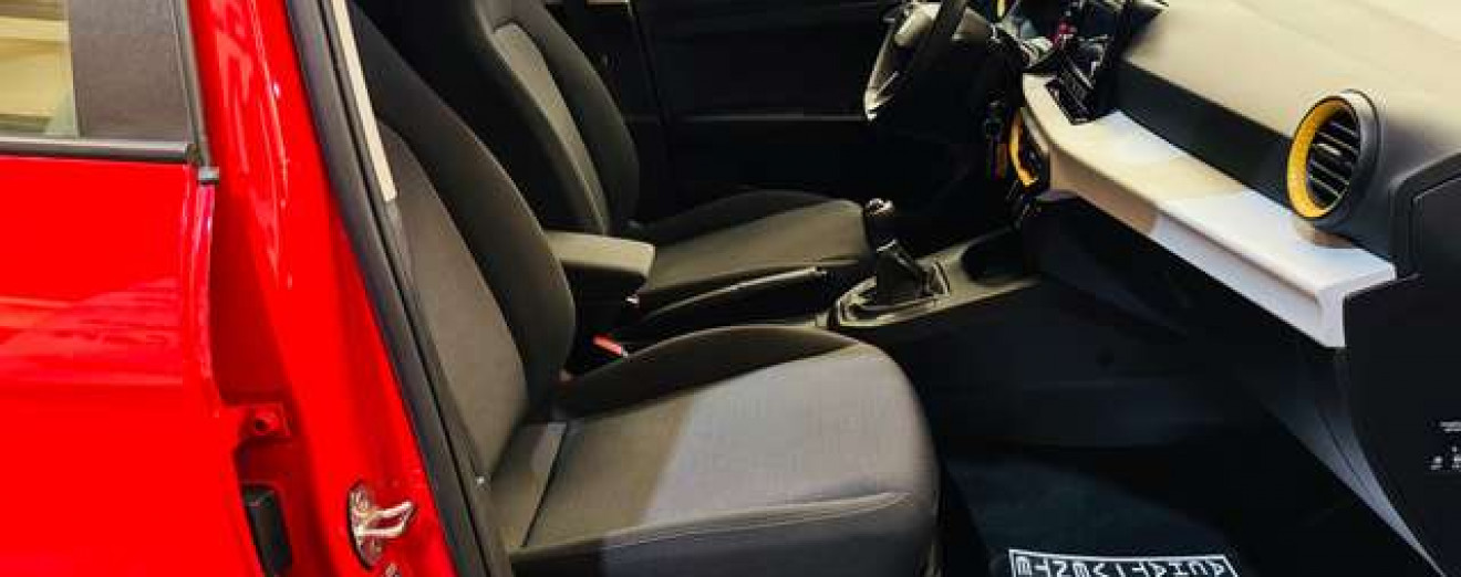 SEAT Ibiza 1.0 TSI Move! Full Link garantie 12 mois