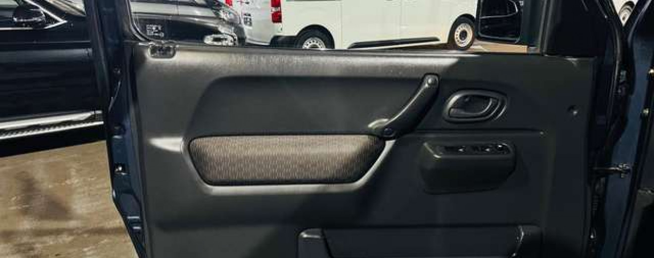 Suzuki Jimny Jimny Cabrio 1.3i - GARANTIE