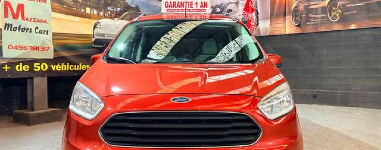 Ford Tourneo Courier 1.5 TDCi 5Places Airco Sieges chauffants Bluetooth