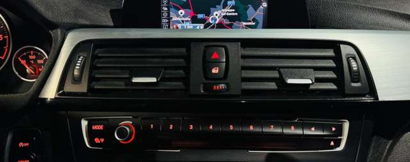 BMW 318 Touring 318DA - Xénon - GPS - Sport