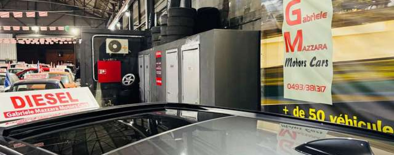 BMW 318 Touring 318DA - Xénon - GPS - Sport