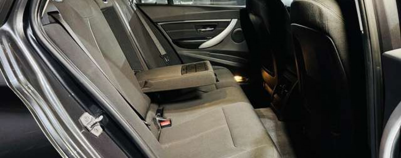 BMW 318 Touring 318DA - Xénon - GPS - Sport