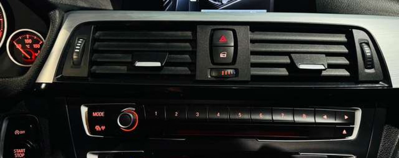 BMW 318 Touring 318DA - Xénon - GPS - Sport