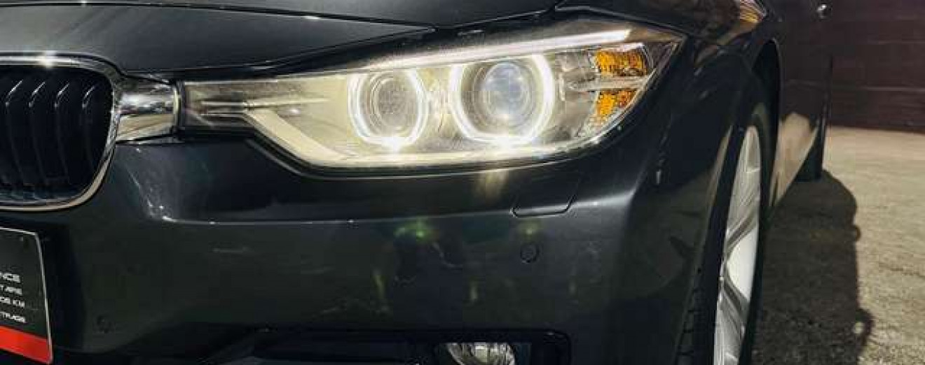 BMW 318 Touring 318DA - Xénon - GPS - Sport