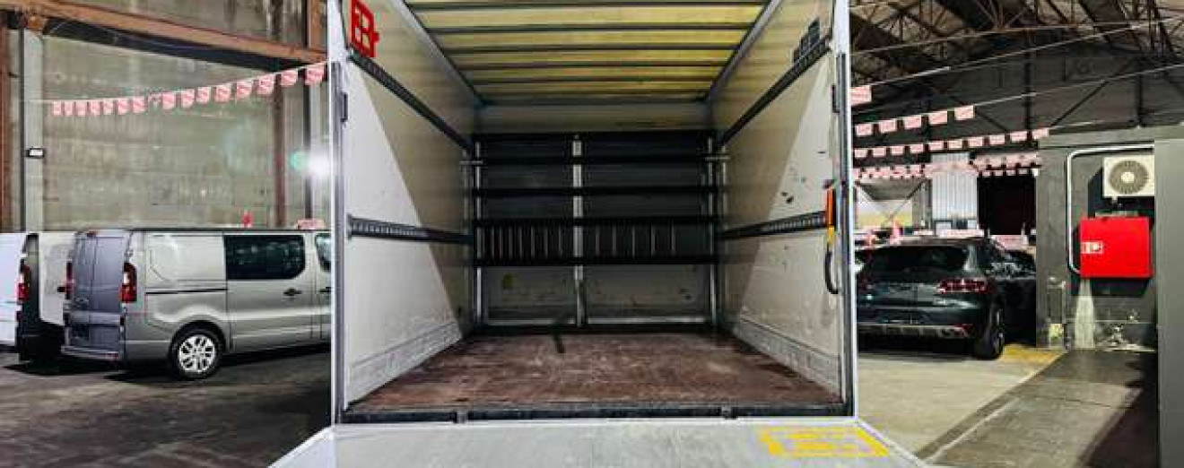 Ford Transit 2.0 TDCi L4 RWD Ambiente elevateur arriere tva 21%