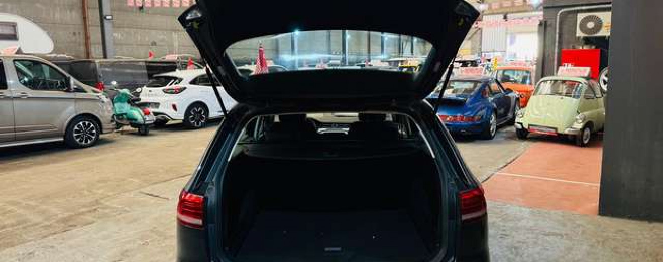 Volkswagen Passat Variant Passat SW 1.6 CR TDi GPS Airco J.A