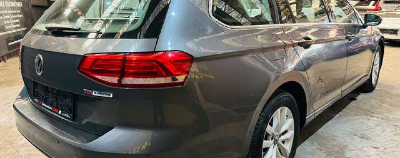 Volkswagen Passat Variant Passat SW 1.6 CR TDi GPS Airco J.A