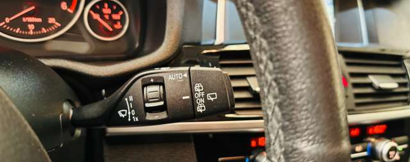 BMW X3 X3 2.0 d xDrive20 Cuir GPS Xénon Att remorque Sièges chauffants
