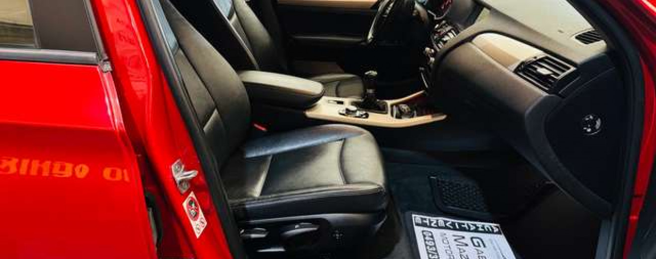 BMW X3 X3 2.0 d xDrive20 Cuir GPS Xénon Att remorque Sièges chauffants