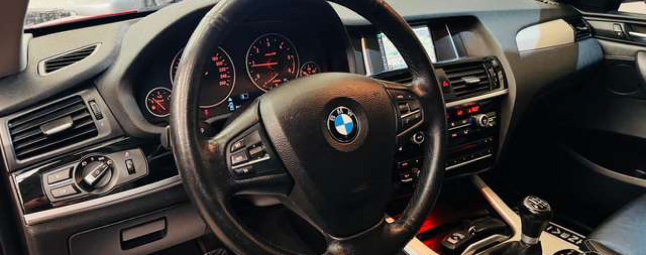 BMW X3 X3 2.0 d xDrive20 Cuir GPS Xénon Att remorque Sièges chauffants