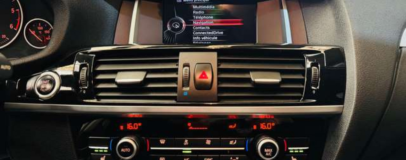 BMW X3 X3 2.0 d xDrive20 Cuir GPS Xénon Att remorque Sièges chauffants