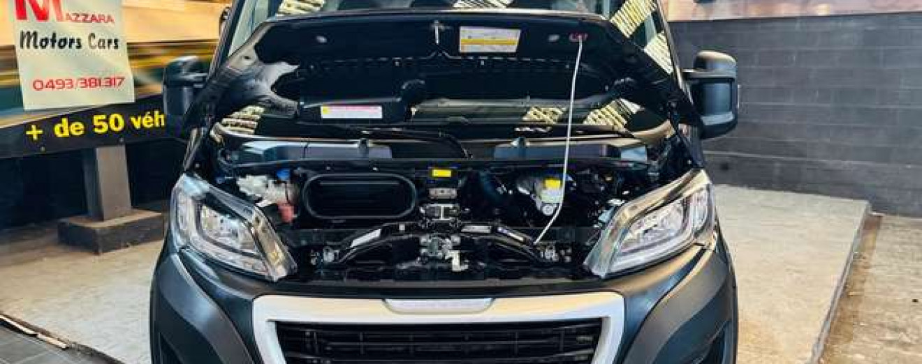 Peugeot Boxer 2.2 BlueHDi L2H2 Premium S/S