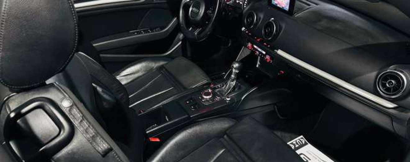 Audi A3 A3 Cabriolet 2.0TDi S line S tronic LED