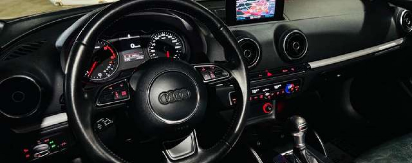 Audi A3 A3 Cabriolet 2.0TDi S line S tronic LED