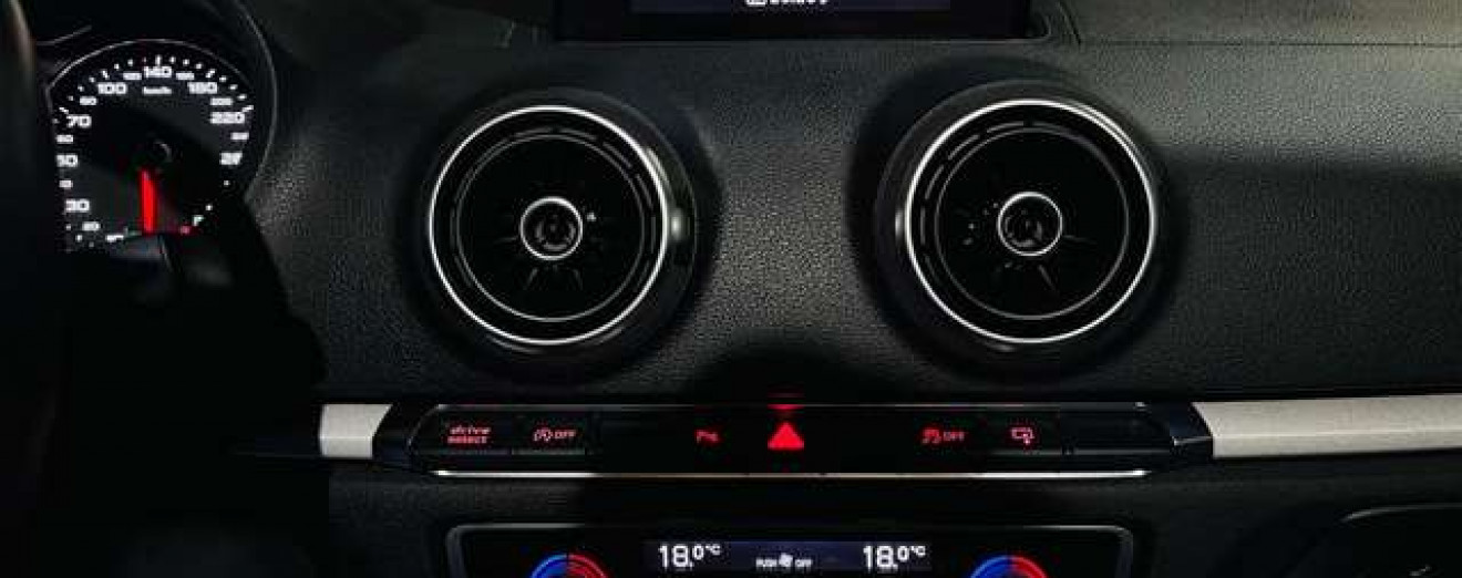 Audi A3 A3 Cabriolet 2.0TDi S line S tronic LED