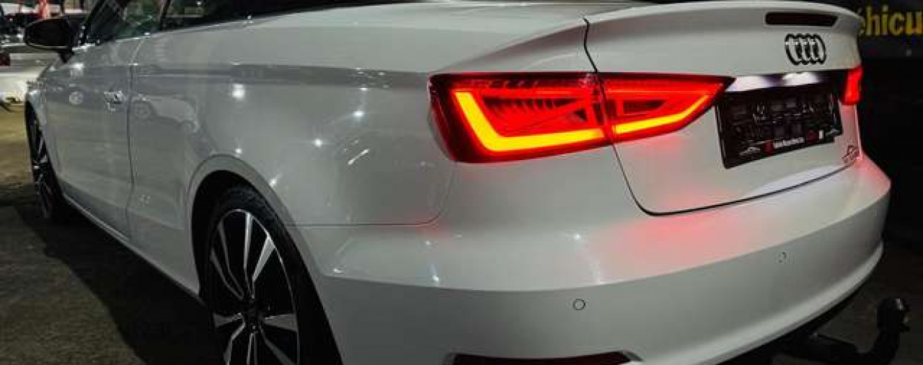 Audi A3 A3 Cabriolet 2.0TDi S line S tronic LED