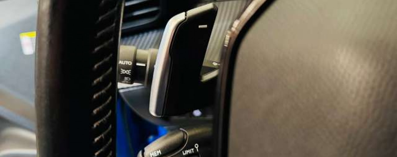 Peugeot 2008 1.5 BlueHDi Allure S / Cuir / Cockpit / Navigation
