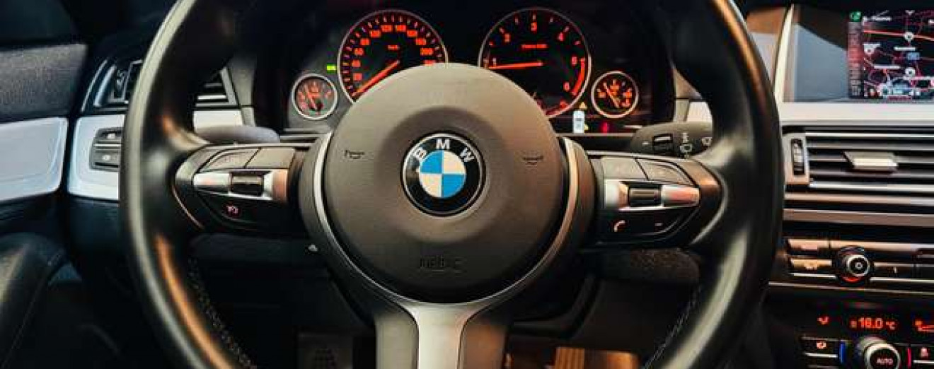 BMW 520 Touring dXA PACK M ORIGINAL BOITE AUTO !!!
