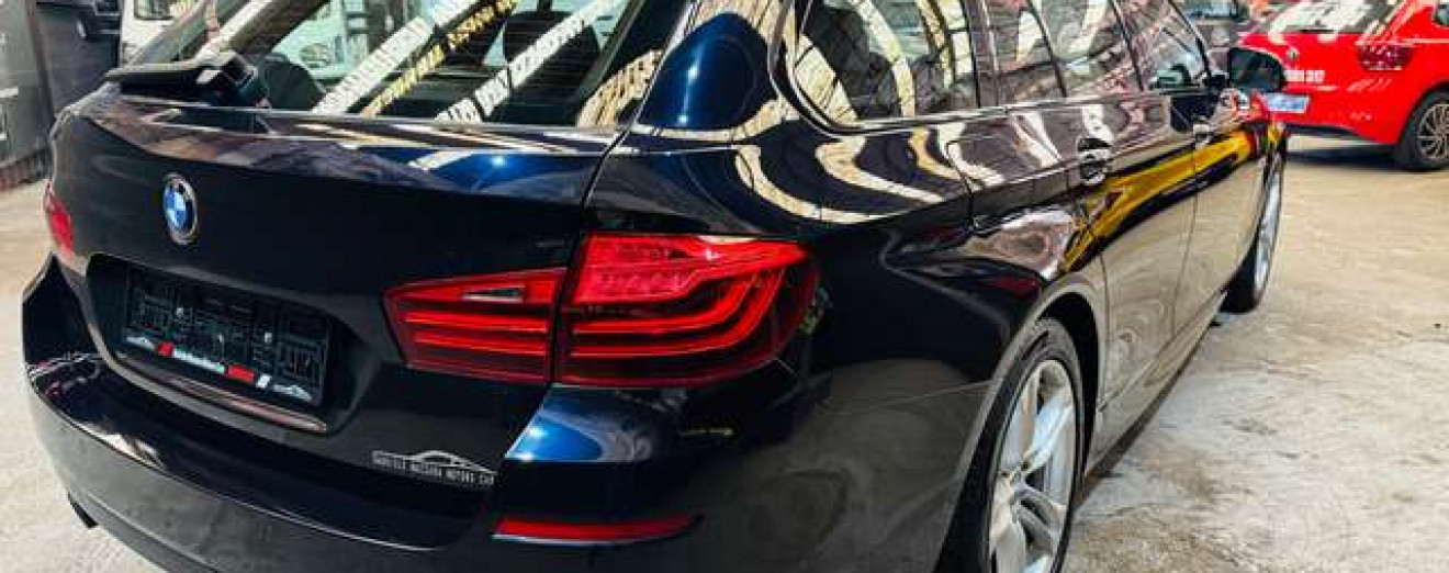 BMW 520 Touring dXA PACK M ORIGINAL BOITE AUTO !!!