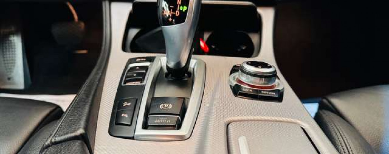BMW 520 Touring dXA PACK M ORIGINAL BOITE AUTO !!!