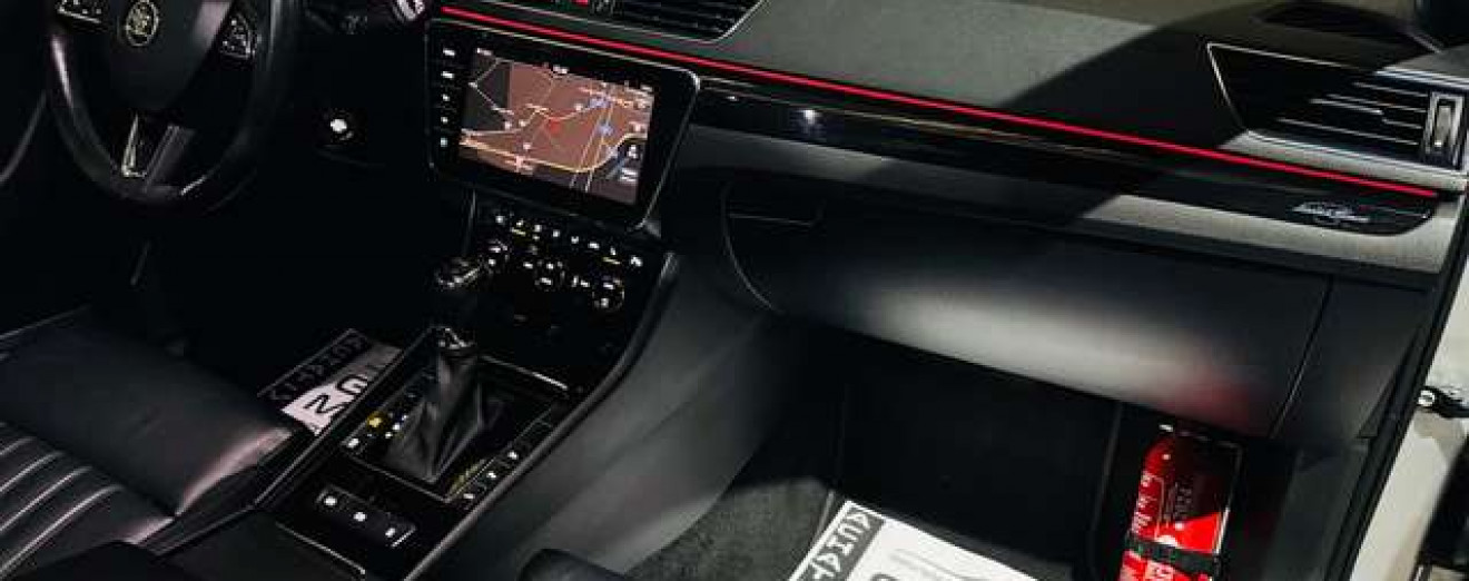 Skoda Superb LK 2.0TDI DSG - Cuir - Pano - LED- Full - GARANTIE