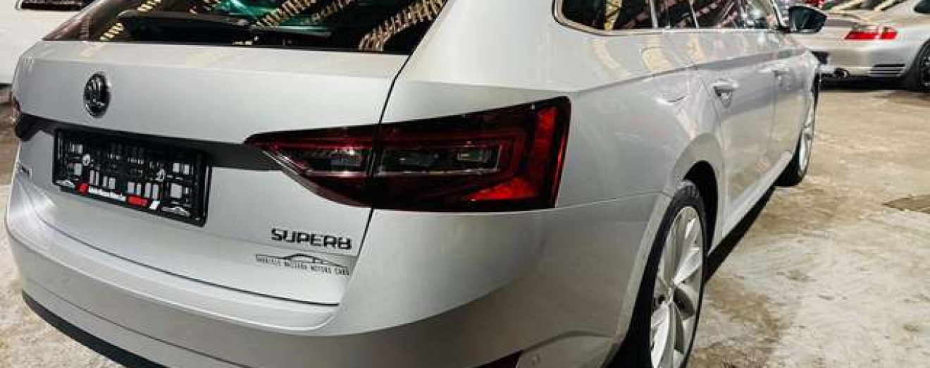 Skoda Superb LK 2.0TDI DSG - Cuir - Pano - LED- Full - GARANTIE