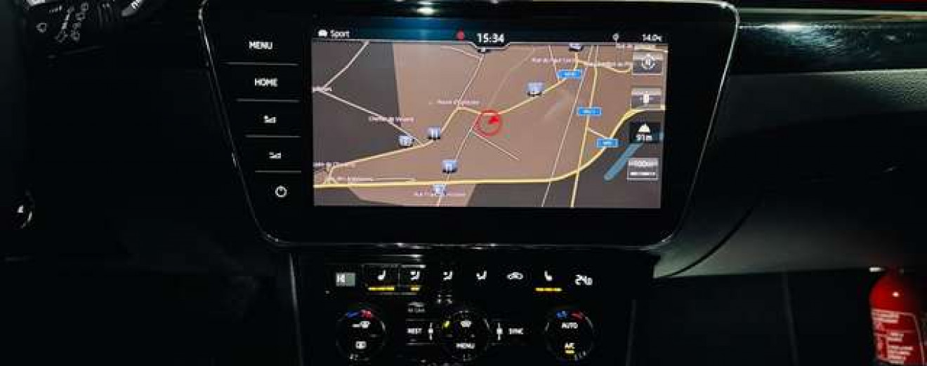 Skoda Superb LK 2.0TDI DSG - Cuir - Pano - LED- Full - GARANTIE