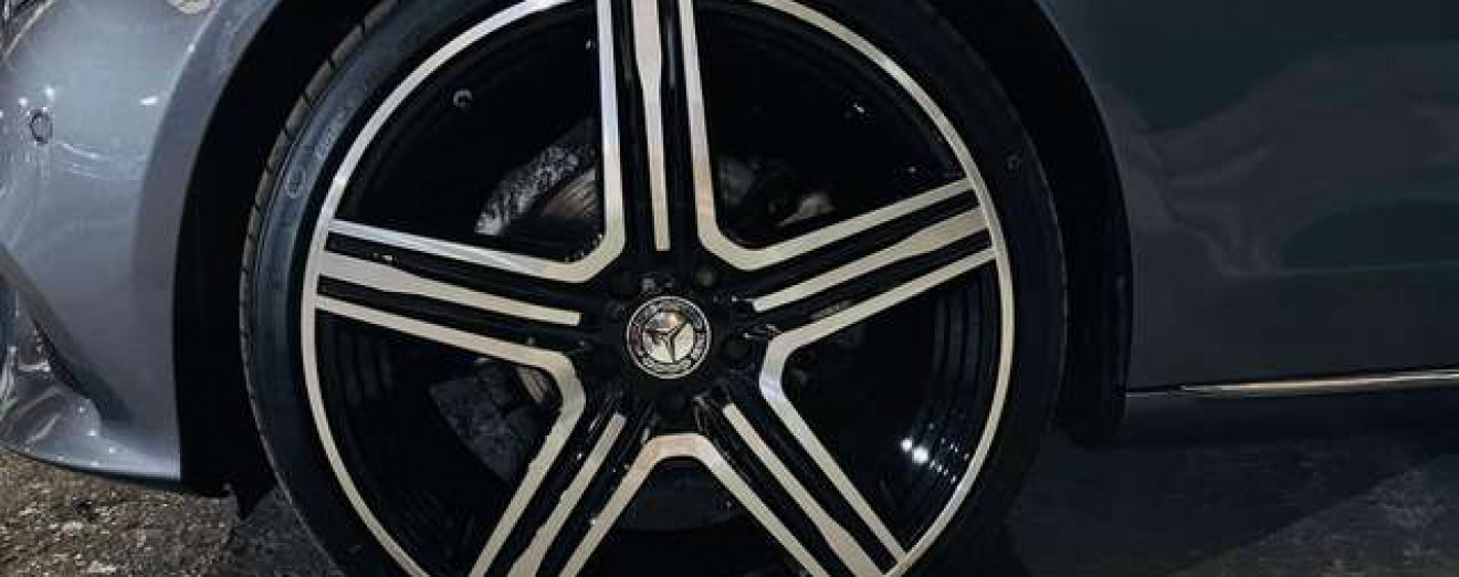 Mercedes-Benz C 180 C180 - Pack AMG - J.A 20