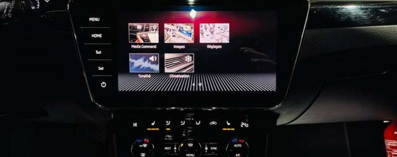 Skoda Superb LK 2.0TDI DSG - Cuir - Pano - LED- Full - GARANTIE