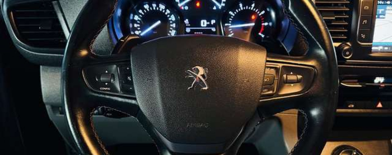 Peugeot Expert 2.0 HDi 3Places - Utilitaire - CarPlay - TVA Incl