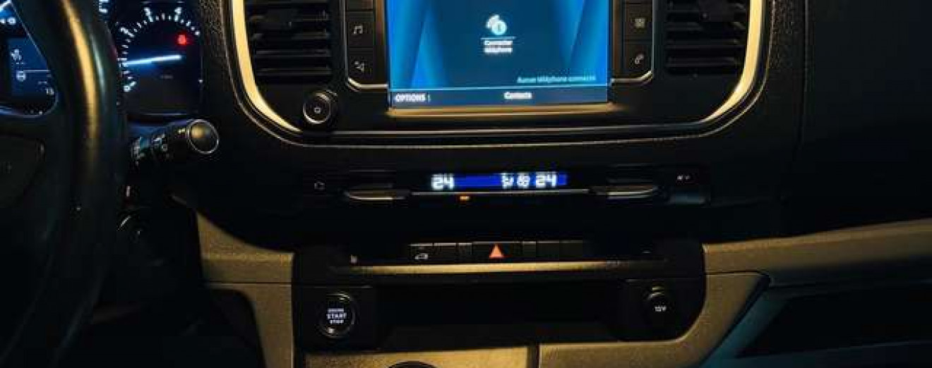 Peugeot Expert 2.0 HDi 3Places - Utilitaire - CarPlay - TVA Incl