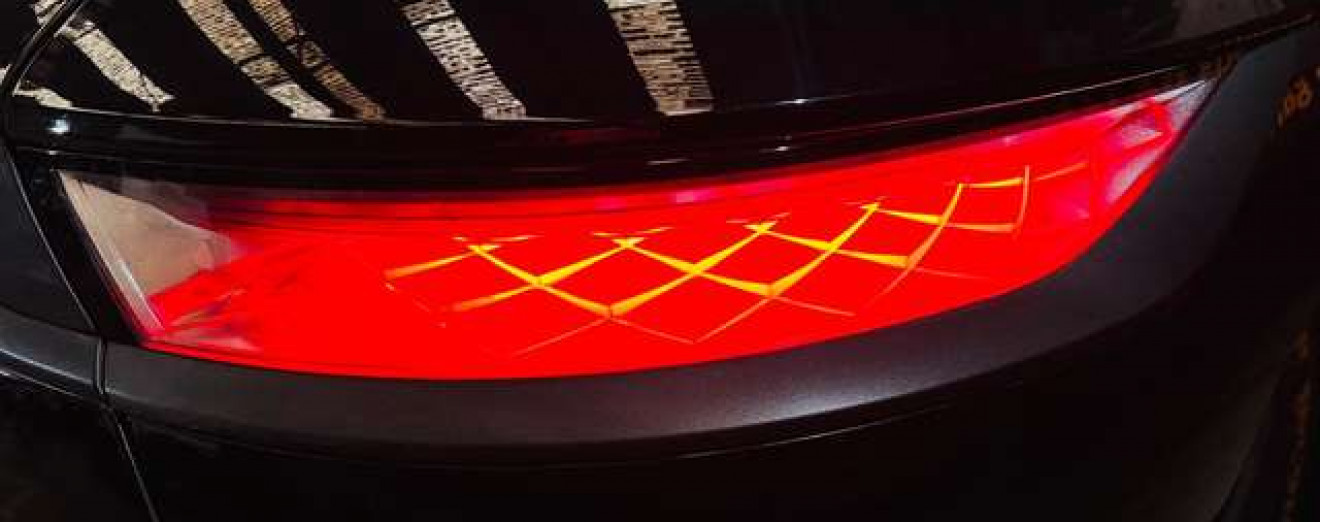 DS Automobiles DS 7 Crossback DS7 1.5 BlueHDi Performance Line CarPlay GPS Caméra 360 Cockpit Att remorque Alcantara PDC GPS J.A LED
