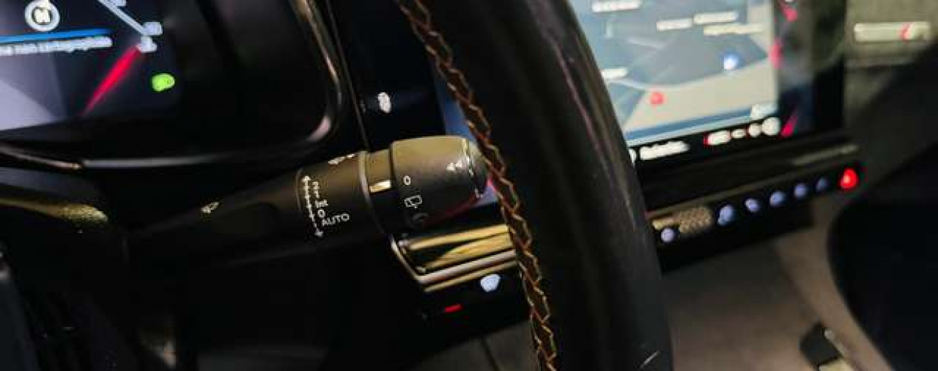 DS Automobiles DS 7 Crossback DS7 1.5 BlueHDi Performance Line CarPlay GPS Caméra 360 Cockpit Att remorque Alcantara PDC GPS J.A LED