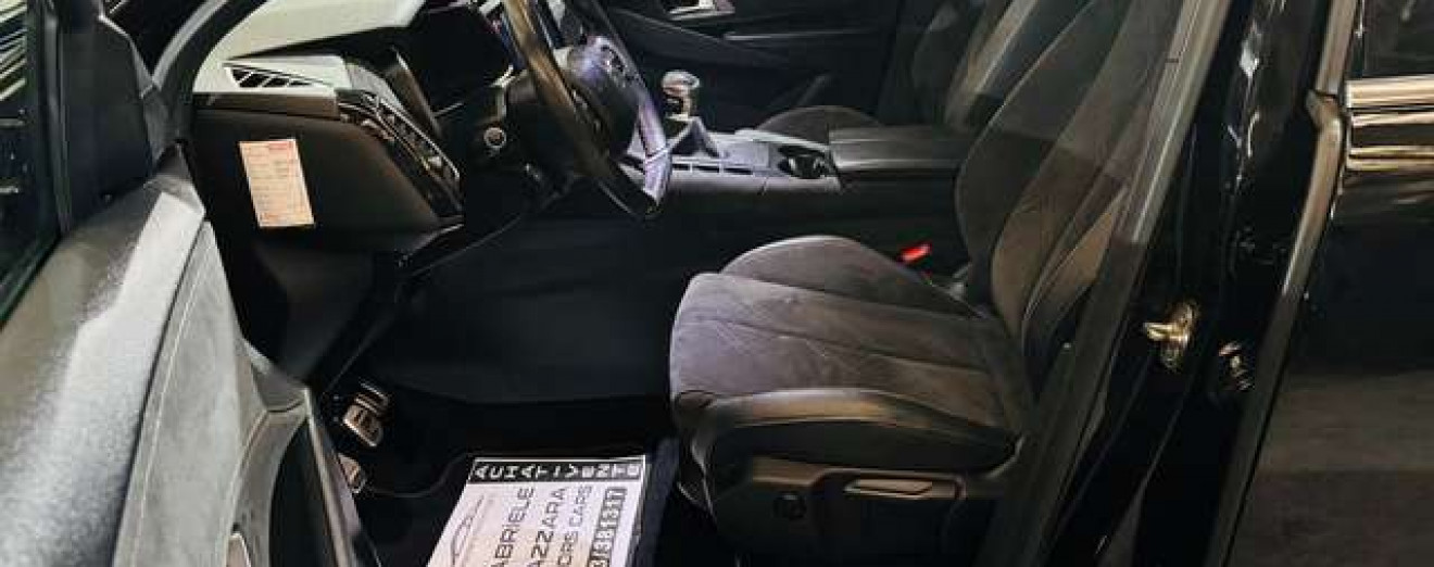 DS Automobiles DS 7 Crossback DS7 1.5 BlueHDi Performance Line CarPlay GPS Caméra 360 Cockpit Att remorque Alcantara PDC GPS J.A LED