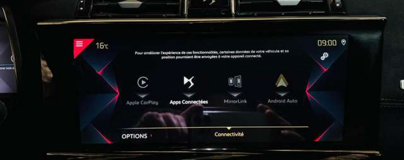 DS Automobiles DS 7 Crossback DS7 1.5 BlueHDi Performance Line CarPlay GPS Caméra 360 Cockpit Att remorque Alcantara PDC GPS J.A LED